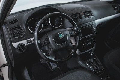 ŠKODA Yeti 1.4 TSI DSG (122 л. с.)