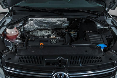 Volkswagen Tiguan 1.4 TSI BlueMotion MT (122 л. с.)