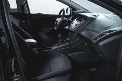 Ford Focus Универсал 1.6 Ti-VCT MT (125 л. с.)