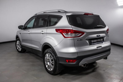 Ford Kuga 1.5 EcoBoost AT AWD (150 л. с.) Titanium