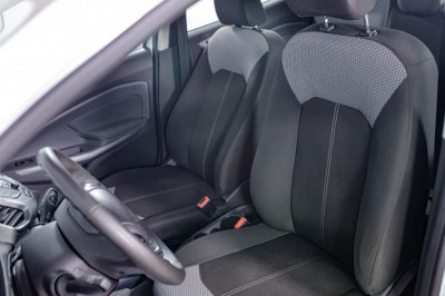 Ford EcoSport 1.6 МТ (122 л. с.) Trend