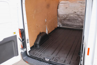 Ford Цельнометаллический фургон 2.2 TDCi МТ FWD 310 MWB средняя крыша (125 л. с.) Средняя база (L2), полная масса 3.1 т