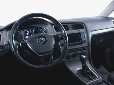 Volkswagen Golf 1.4 MT (122 л.с.)