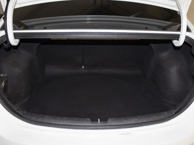 Hyundai Solaris 1.4 AT (100 л.с.)