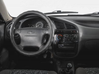 Chevrolet Lanos 1.5 MT (86 л.с.)