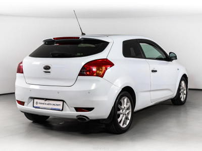 Kia Ceed 1.4 MT (109 л. с.)