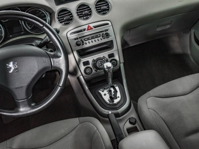 Peugeot 308 1.6 VTi AT (120 л. с.)