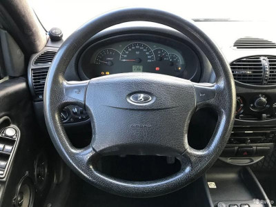 LADA Kalina 1.6 MT 16 кл (Евро-4) (98 л. с.)