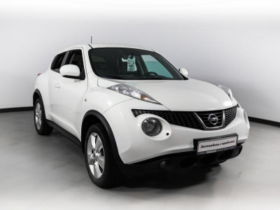 Nissan Juke 1.6 MT (117 л. с.)
