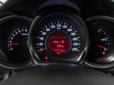 Kia Ceed 1.6 MT (129 л. с.)