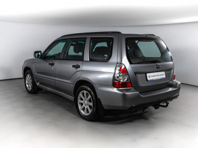 Subaru Forester 2.0X MT (158 л. с.)