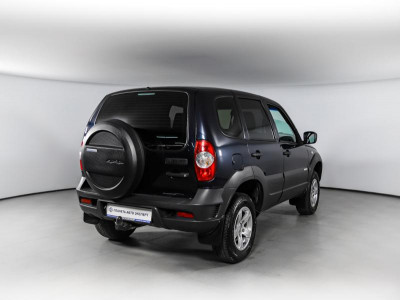Chevrolet niva Niva 1.7 MT (79,6 л. с.)