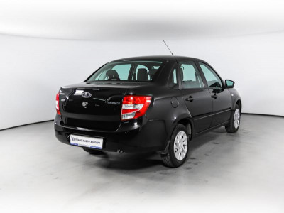 LADA Granta седан 1.6 MT 8кл (87 л. с.)