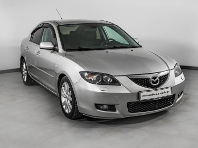Mazda 3 1.6 AT (105 л. с.)