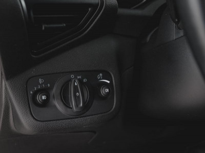 Ford Kuga 2.5 AT (150 л.с.)