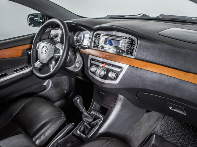 Lifan Solano 1.6 MT (106 л. с.)