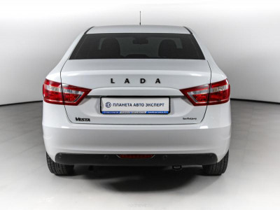 LADA Vesta 1.6 MT (106 л. с.)