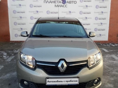 Renault Sandero 1.6 MT (113 л. с.)