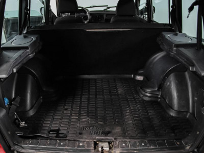 LADA 4x4 Urban 5 дв. 1.7 MT 8 кл. (83 л. с.)
