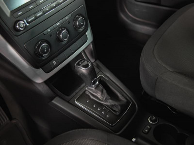ŠKODA YETI 1.4 TSI DSG (122 л. с.)