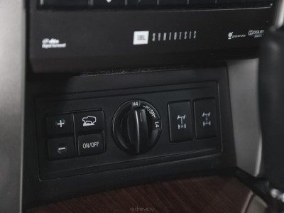 Toyota Land Cruiser Prado 3.0 D AT 4WD (173 л. с.)