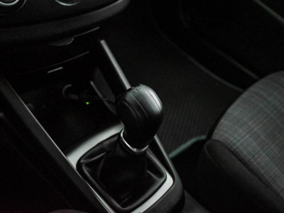 Kia Ceed 1.6 MT (122 л. с.)
