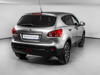 Nissan Qashqai 2.0 MT 4WD (140 л. с.)