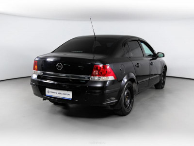 Opel Astra 1.6 Easytronic (115 л. с.)