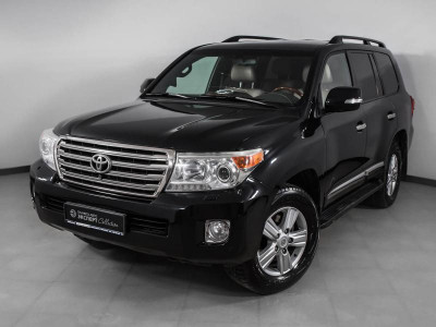Toyota Land Cruiser 4.6 AT 4WD (7 мест) (309 л. с.)