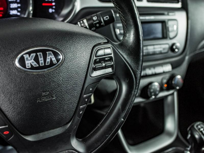 Kia Ceed 1.6 MT (129 л. с.)