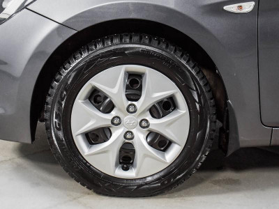 Hyundai Solaris 1.4 AT (107 л. с.)