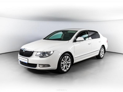 ŠKODA Superb 1.8 TSI DSG (152 л. с.)