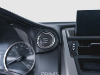 Lexus NX 200 2.0 CVT (151 л.с.) 4WD