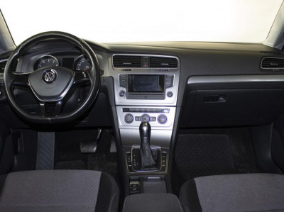 Volkswagen Golf 1.4 MT (122 л.с.)