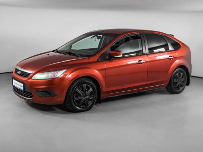 Ford Focus 1.6 MT (101 л. с.)