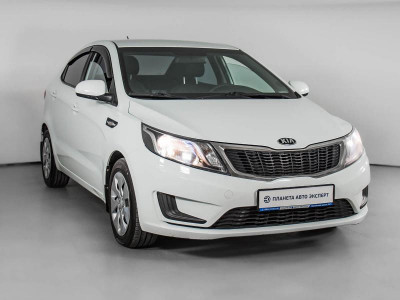 Kia Rio 1.4 MT (107 л. с.)