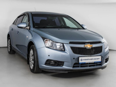 Chevrolet Cruze 1.8 MT (141 л. с.)