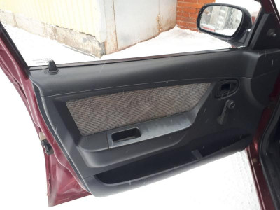 Daewoo Nexia 1.5 MT (80 л. с.)