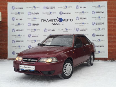 Daewoo Nexia 1.5 MT (80 л. с.)