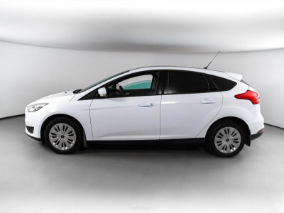 Ford Focus Хетчбэк 1.6 Ti-VCT MT (105 л. с.)