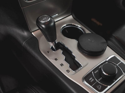 Jeep GRAND CHEROKEE 3.6 AT (286 л. с.)