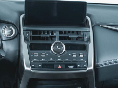Lexus NX 200 CVT AWD (150 л.с.)