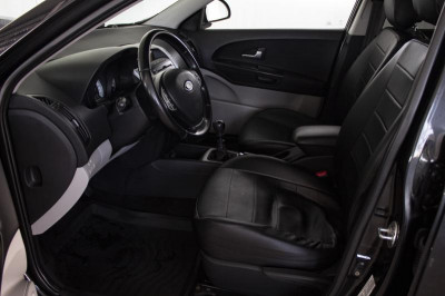 Kia Ceed 1.6 MT (122 л. с.)