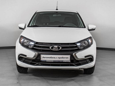 LADA Новая Granta седан 1.6 MT 8кл (87 л. с.)