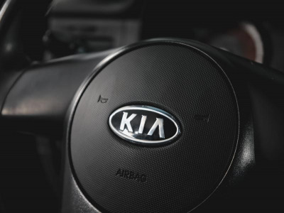 Kia Rio 1.4 AT (97 л. с.)