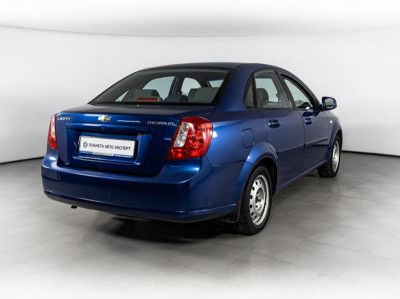 Chevrolet Lacetti 1.6 AT (109 л. с.)