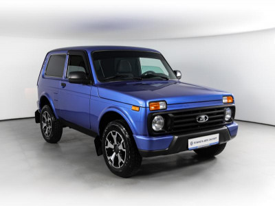 LADA 4x4 3 дв. 1.7 MT 8 кл. (Евро-4) (83 л. с.)
