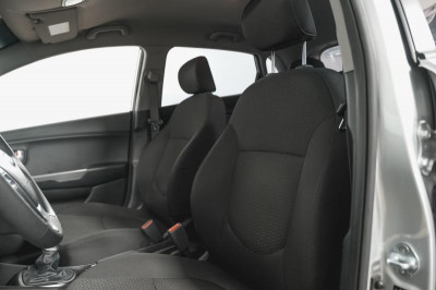 Kia Rio Хетчбэк 1.4 MT (107 л. с.)