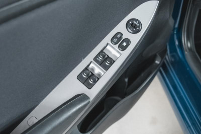 Hyundai Solaris 1.4 AT (107 л. с.)