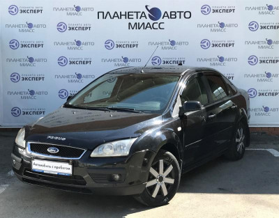 Ford Focus 1.8 MT (125 л. с.)
